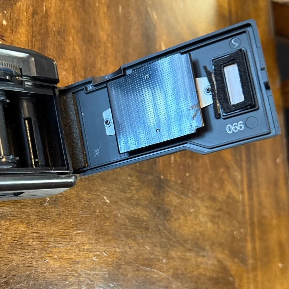 Ansco 135 33 mm lens Black Camera untested as is